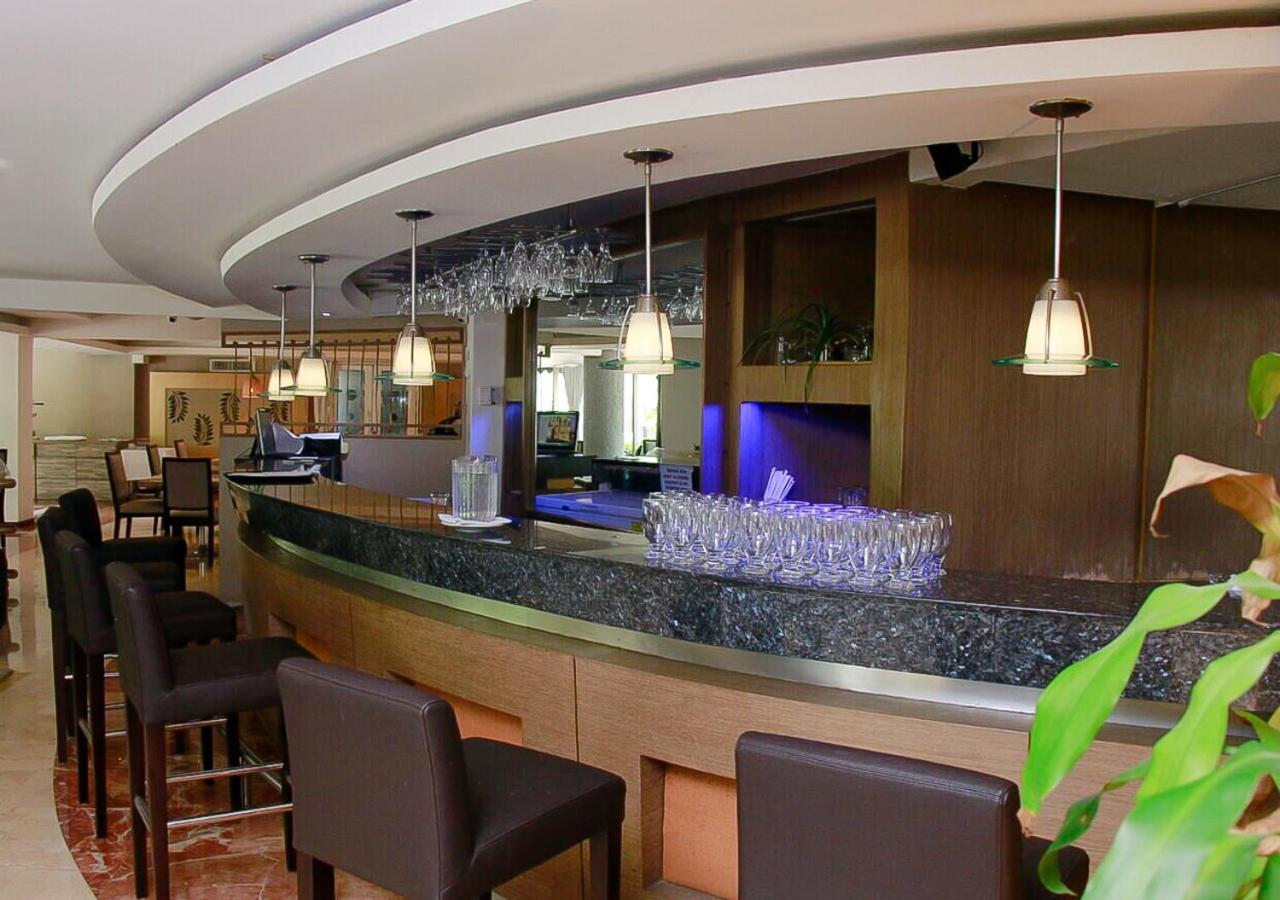 Country International Hotel Μπαρρανκίγια Εξωτερικό φωτογραφία